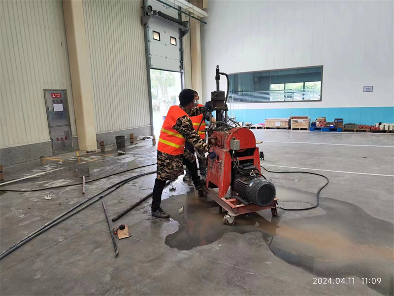 全椒厂房地面下沉塌陷注浆加固施工